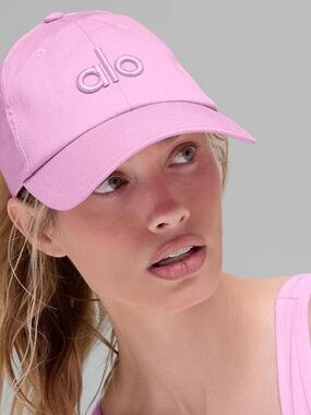 ALO Yoga Women’s Candy Heart Pink Baseball Cap